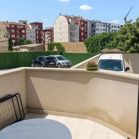Apartmane Trg Save Vukosavljeva * Novi Sad